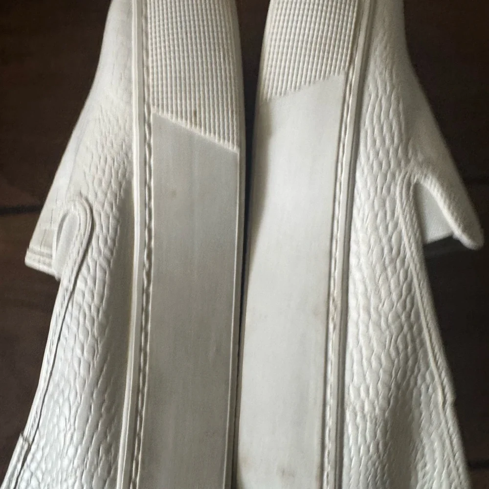 ABOUND Norah White Croc-Embossed Slip-On platform Sneakers size 9